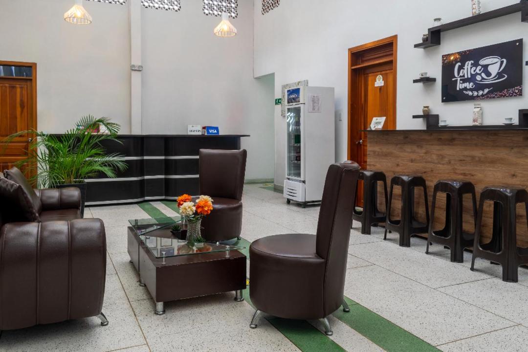 Hotel Cafetto Pereira Exterior photo